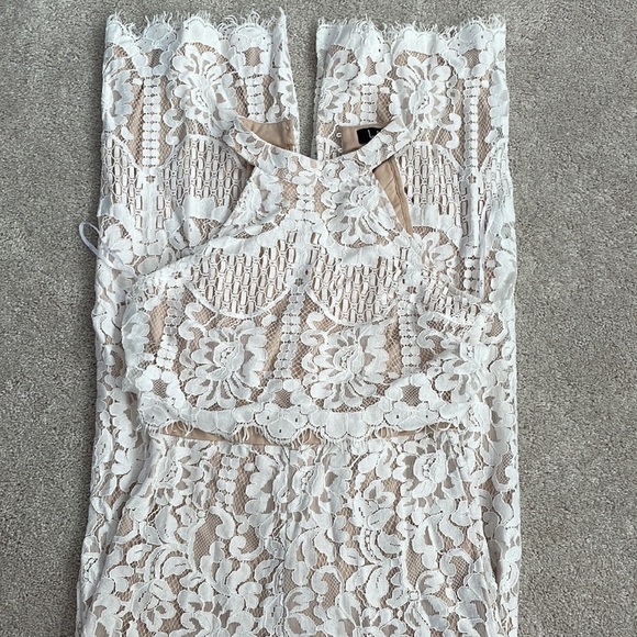 Lulus jumpsuit - Picture 2 of 4